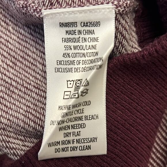 Robert Graham Rheth Wool Blend Quarter-Zip Pullover Sweater - Picture 6 of 6